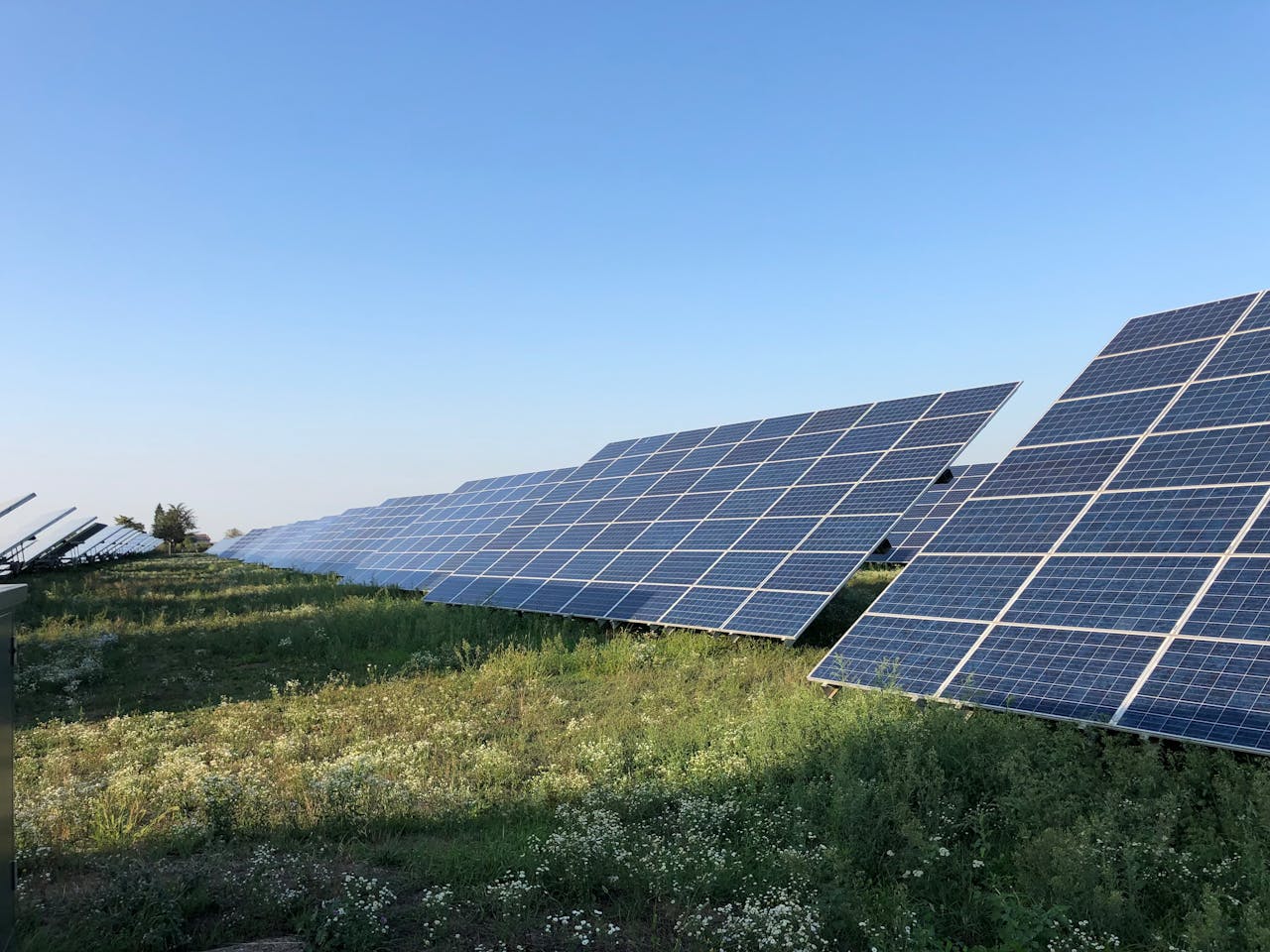 Solar Power Equipment Trading